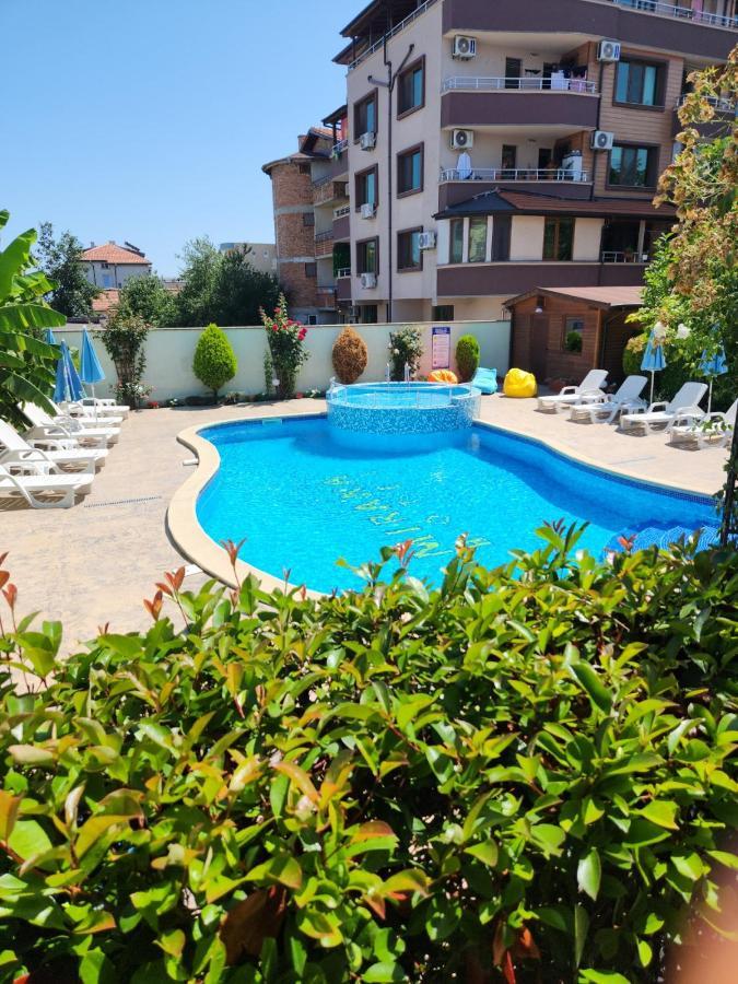 Mirana Family Hotel Burgas Stad Buitenkant foto