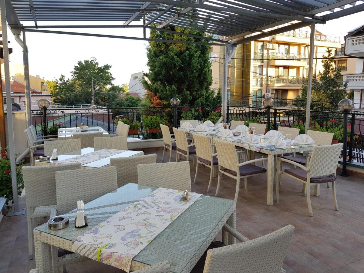 Mirana Family Hotel Burgas Stad Buitenkant foto